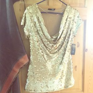 Super cute holiday party top